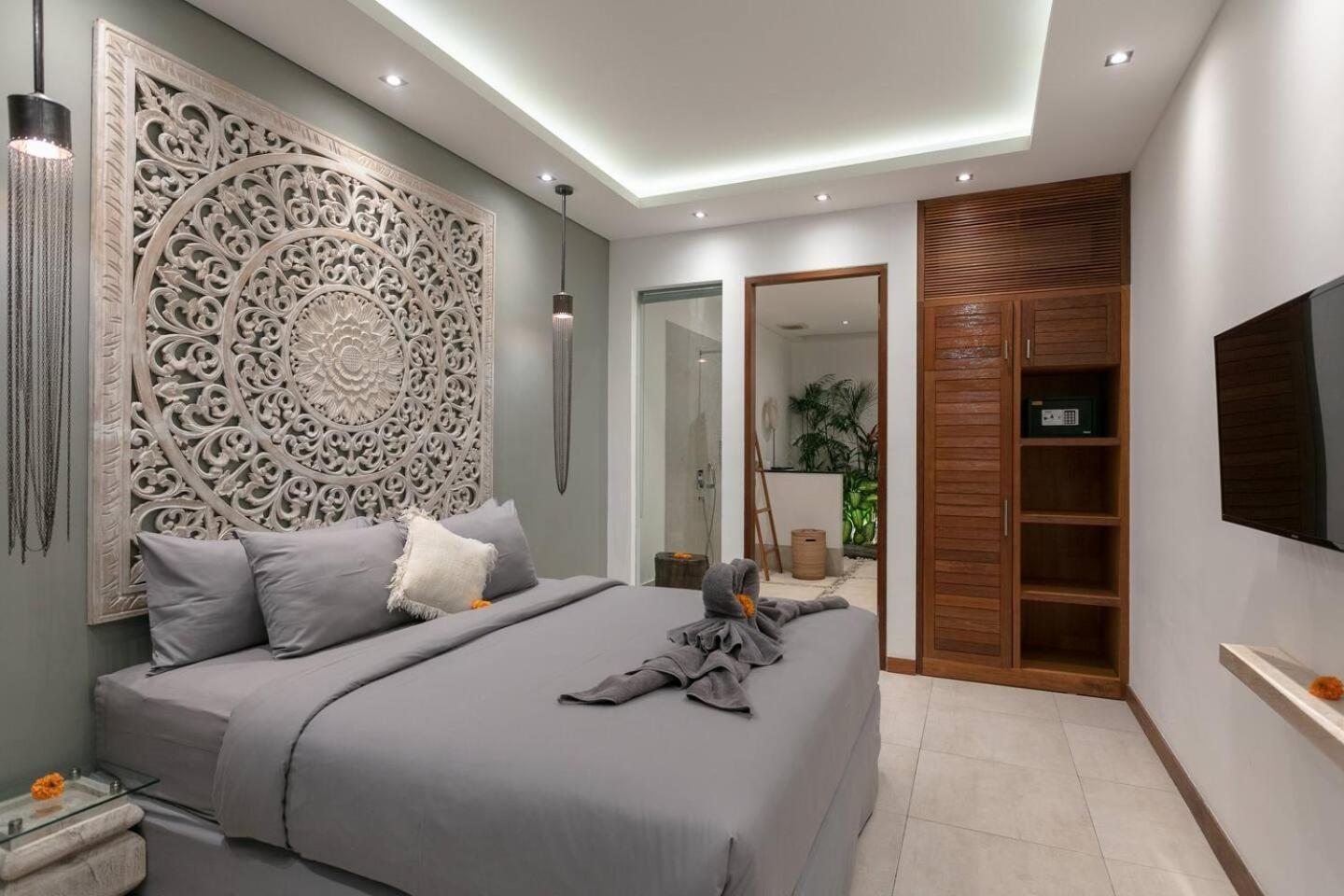 4 Bd Villa With Large Garden, Pool In Seminyak Bagian luar foto