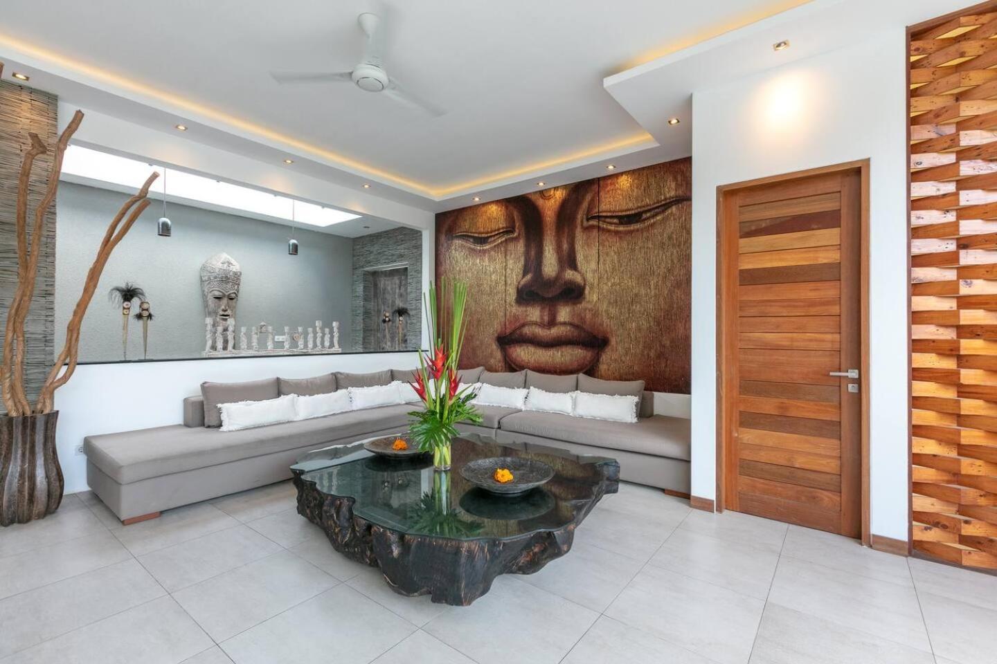 4 Bd Villa With Large Garden, Pool In Seminyak Bagian luar foto